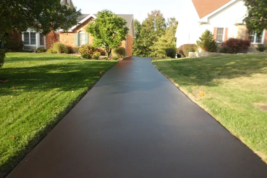 Driveway sealcoat, Madison